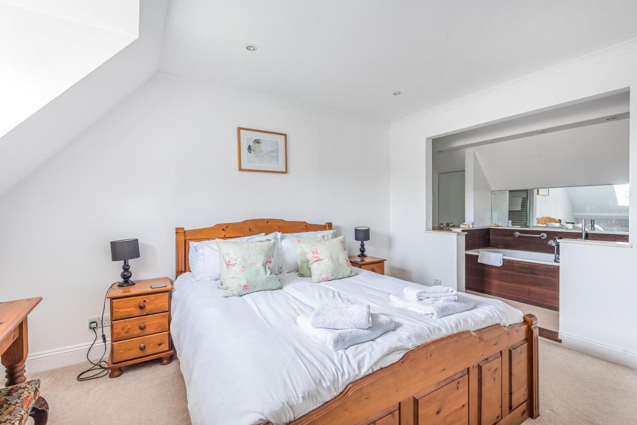Church Farm Cottage Cheltenham Exterior foto